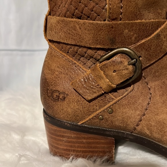 UGG Lula Mae Leather Boots - Picture 4 of 7